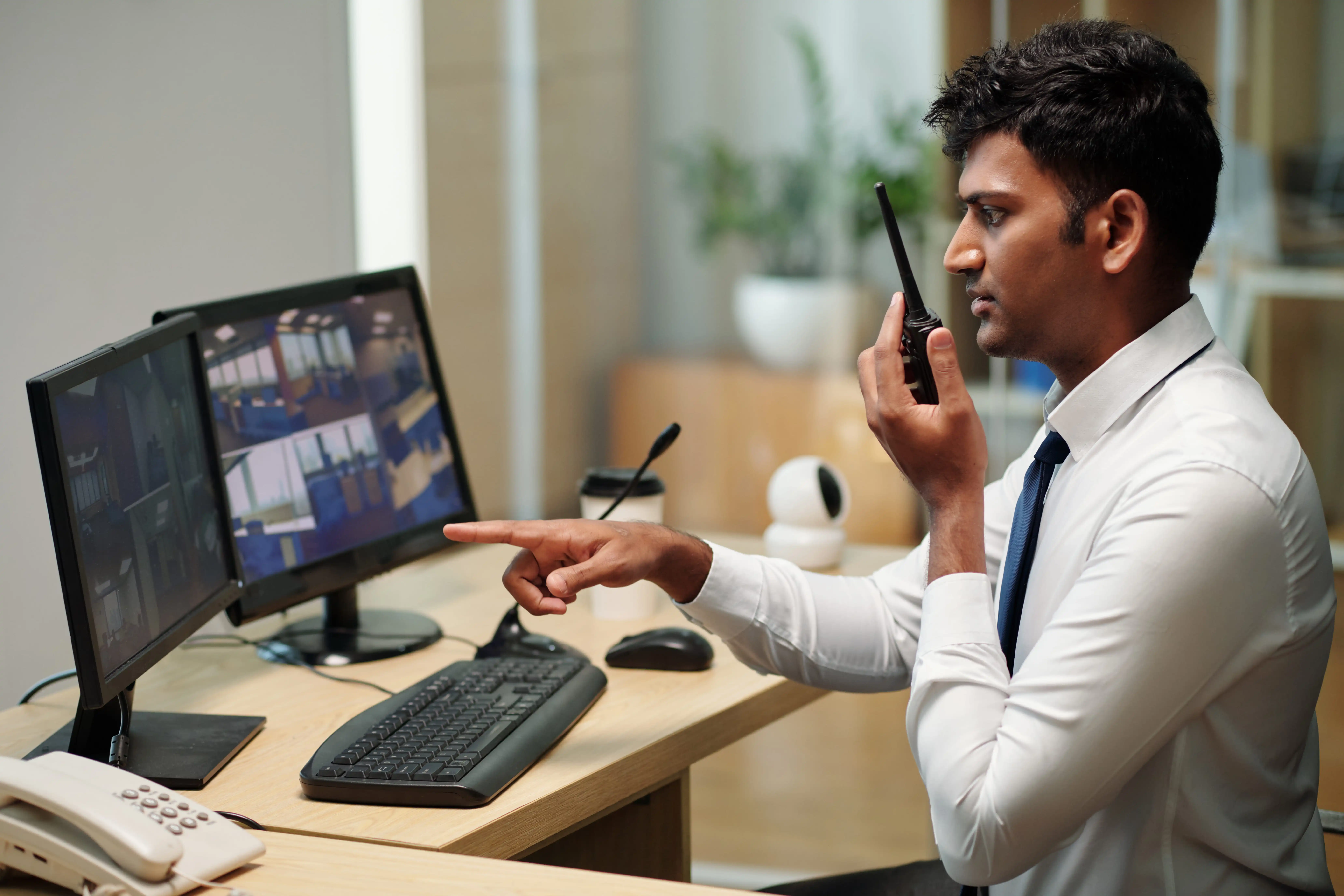 How to Hire the Best Security Guard Agency in Mumbai: Checklist